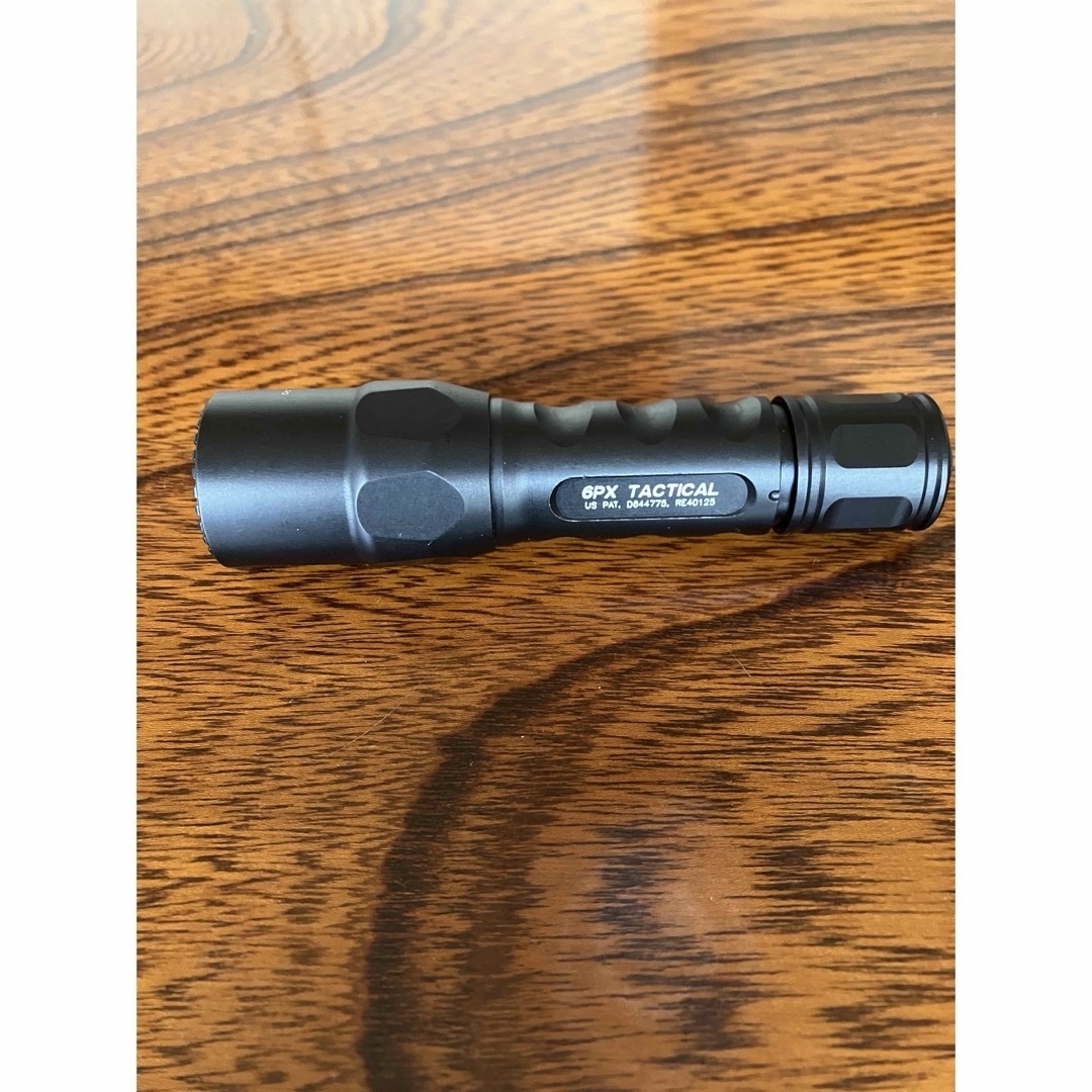 SUREFIRE(シュアファイア)のSUREFIRE 6PX  タクティカル　シュアファイア スポーツ/アウトドアのアウトドア(ライト/ランタン)の商品写真