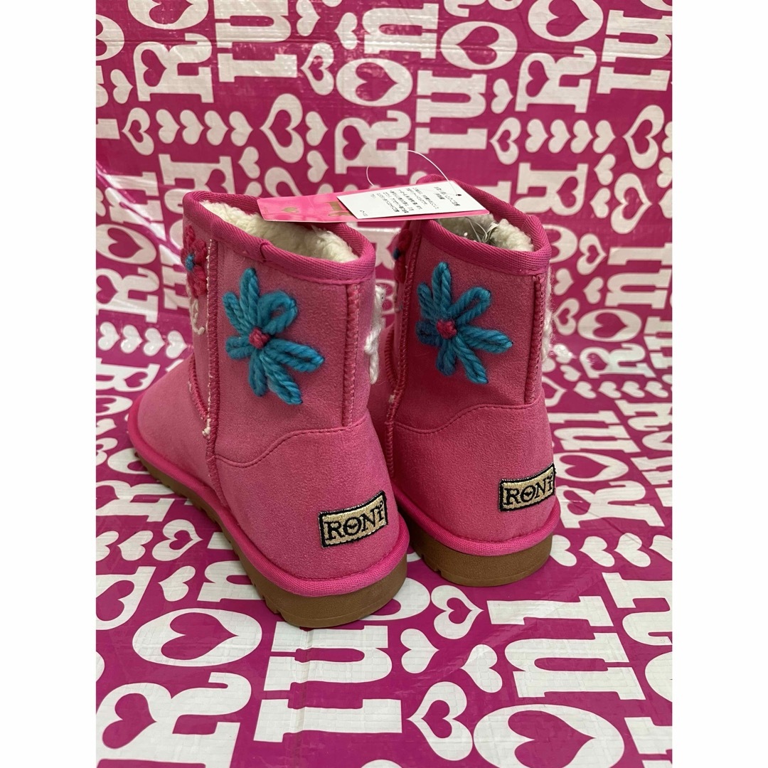 RONI(ロニィ)の297🌸新品🌸RONI🌸ムートンブーツ🌸23cm キッズ/ベビー/マタニティのキッズ靴/シューズ(15cm~)(ブーツ)の商品写真