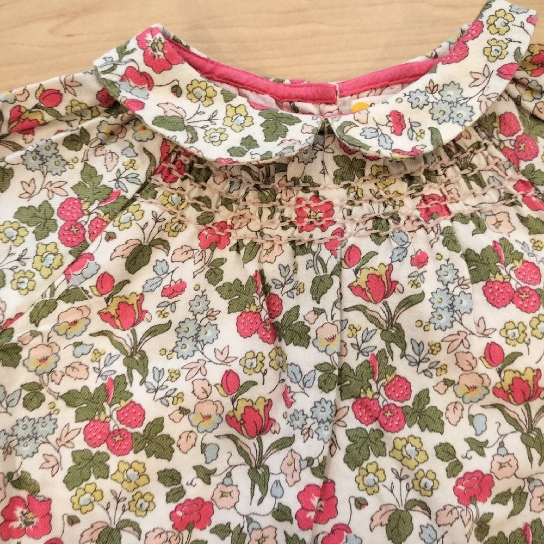 Boden(ボーデン)のBaby Boden 花柄ワンピース　リバティ 68cm キッズ/ベビー/マタニティのベビー服(~85cm)(ワンピース)の商品写真