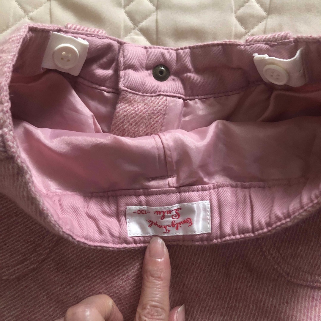 Shirley Temple(シャーリーテンプル)のエミリーテンプル　ショートパンツ　130 キッズ/ベビー/マタニティのキッズ服女の子用(90cm~)(パンツ/スパッツ)の商品写真