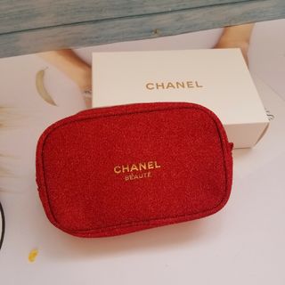 シャネル(CHANEL)の【新品】CHANEL　シャネル ノベルティポーチ ラメ入り　レッド(ポーチ)