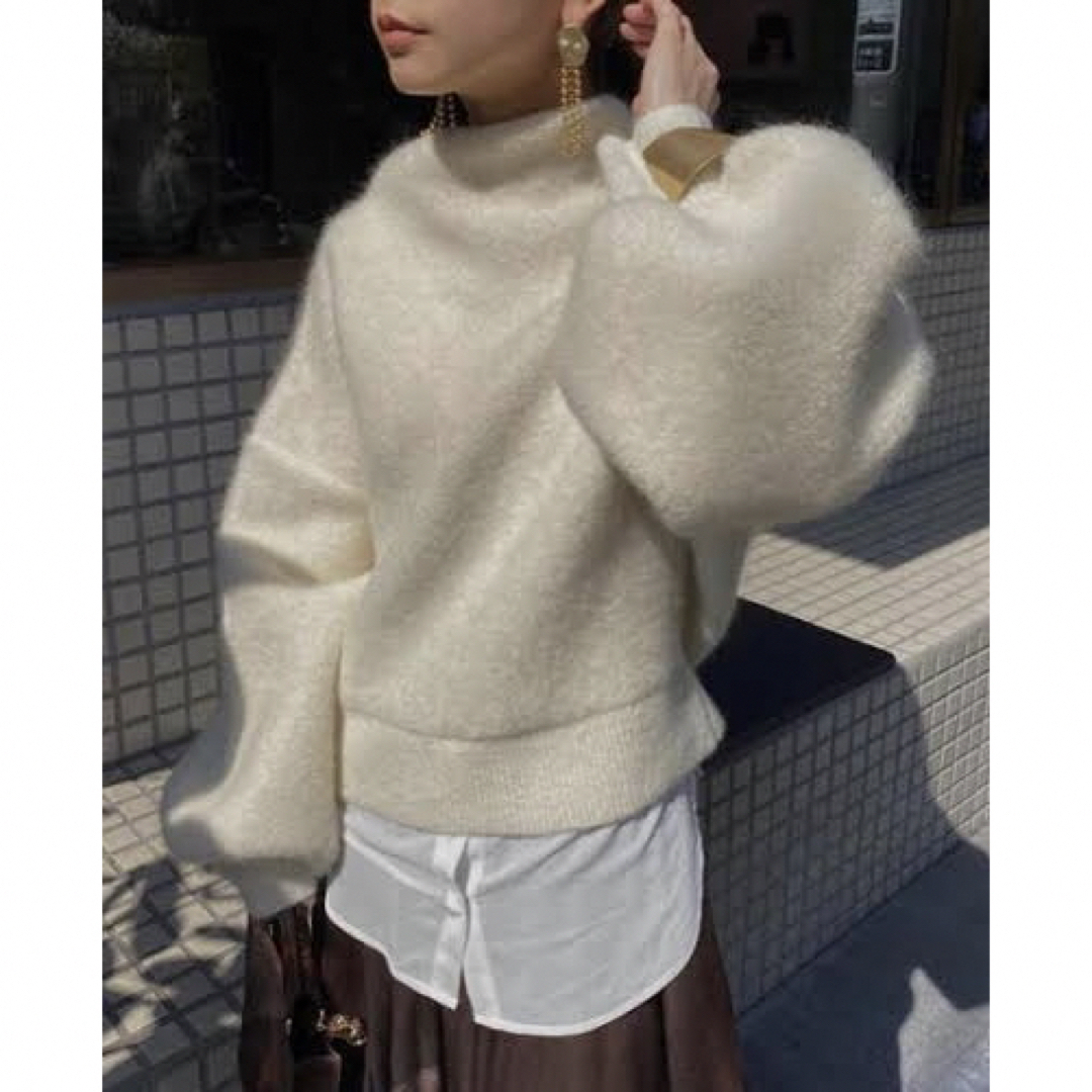 Ameri VINTAGE(アメリヴィンテージ)の未使用♦Ameri VINTAGE MILD ROUND KNIT レディースのトップス(ニット/セーター)の商品写真