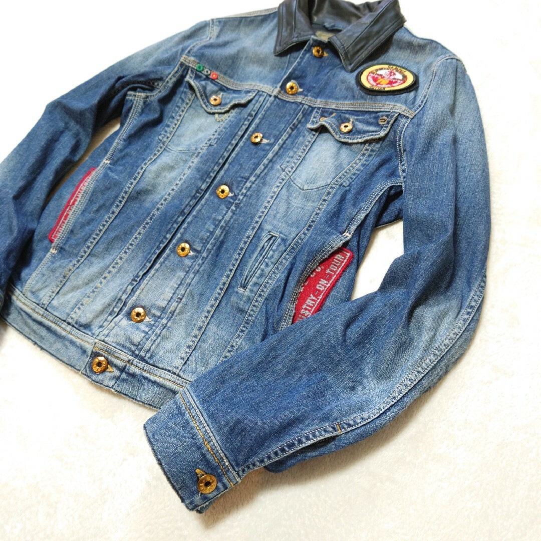 DIESEL(ディーゼル)の希少デザイン　ディーゼル　デニムジャケット　ワッペン　ロゴ刻印ボタン　レザー メンズのジャケット/アウター(Gジャン/デニムジャケット)の商品写真