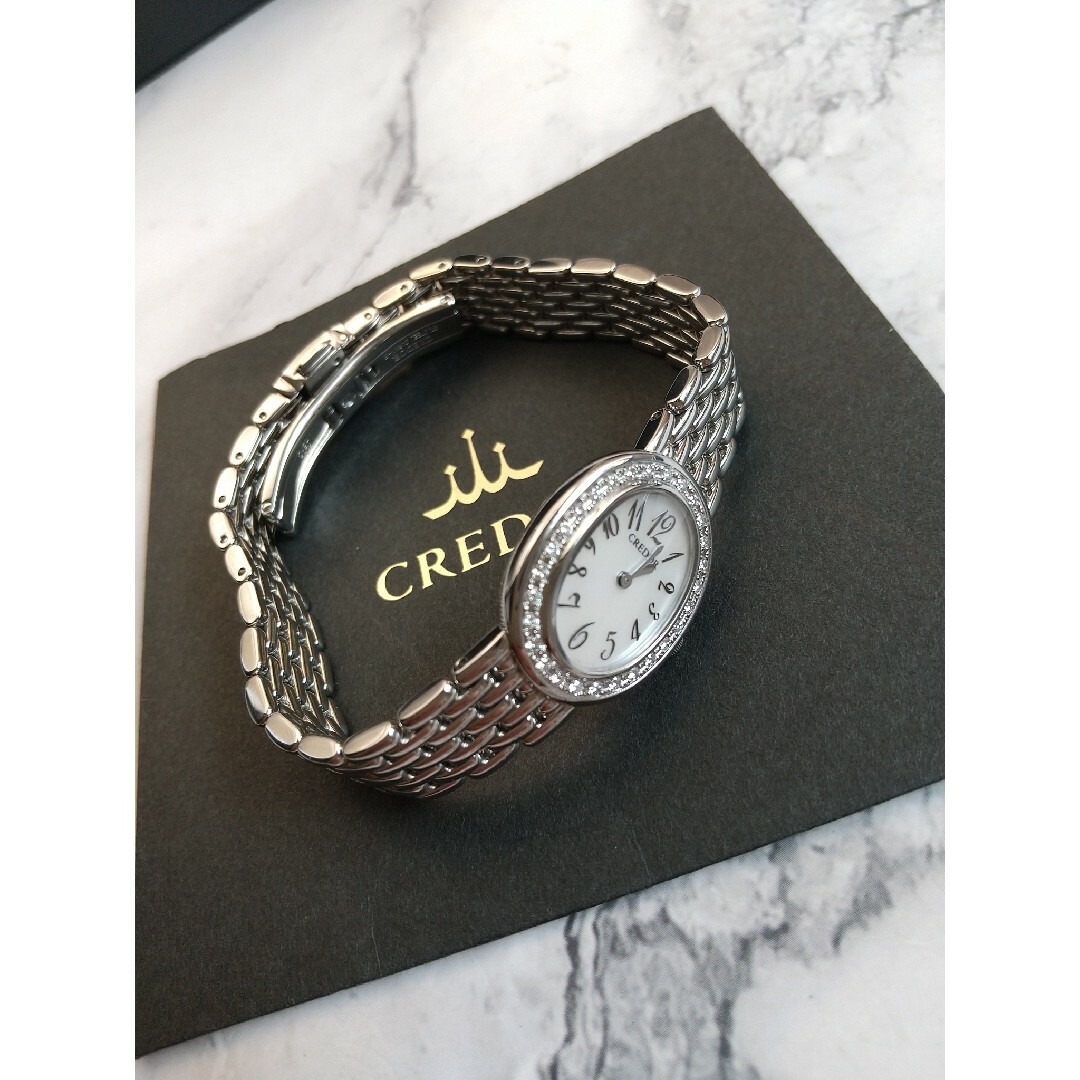 CREDOR(クレドール)のクレドール シグノ美品 白蝶貝 28Pダイヤベゼル 現行販売モデル クォーツ レディースのファッション小物(腕時計)の商品写真