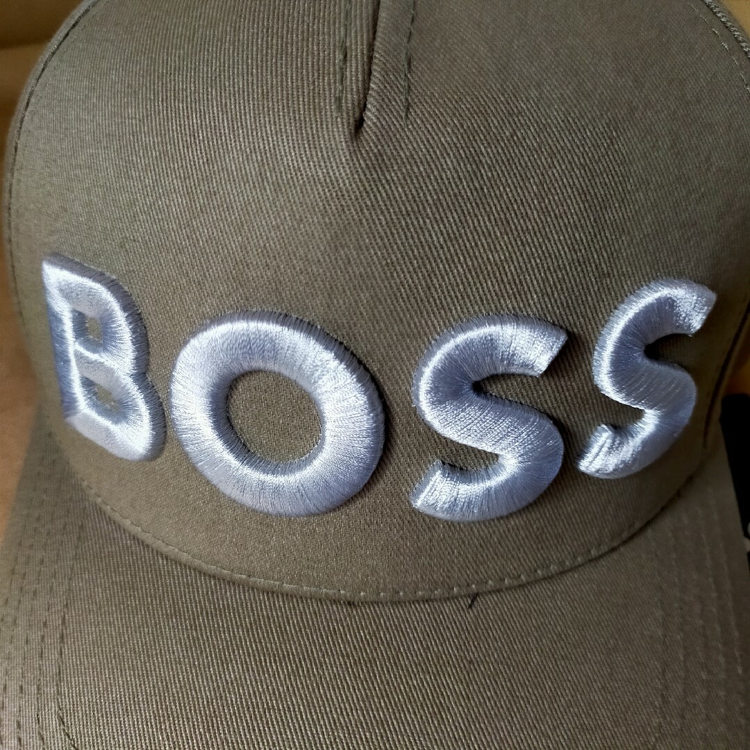 BOSS(ボス)の大谷選手愛用 BOSS ロゴ刺繍キャップ Sevile-BOSS-6 カーキ メンズの帽子(キャップ)の商品写真