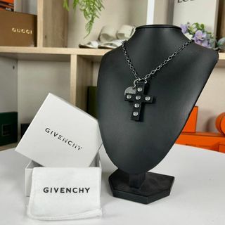 ジバンシィ(GIVENCHY)の新品 GIVENCHY レザー クロス ネックレス スタッズ ロゴ(ネックレス)