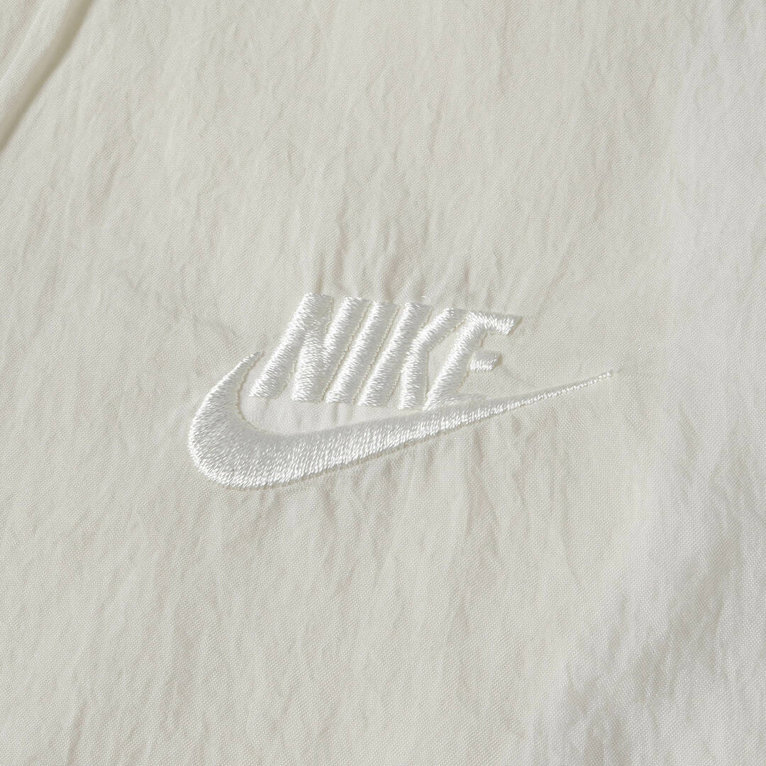 NIKE(ナイキ)のNIKE ナイキ ジャケット サイズ:XL ビッグスウッシュ リバーシブル ボアジャケット REVERSIBLE SWOOSH ZIP JACKET BQ6546-070 アイボリー ホワイト アウター ブルゾン ジャンパー 上着【メンズ】【中古】 メンズのジャケット/アウター(その他)の商品写真