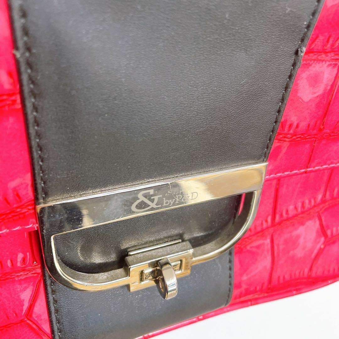 ピンキーアンドダイアン ショルダー バッグ ピンク チェーン 春 内ポケット付 レディースのバッグ(ショルダーバッグ)の商品写真