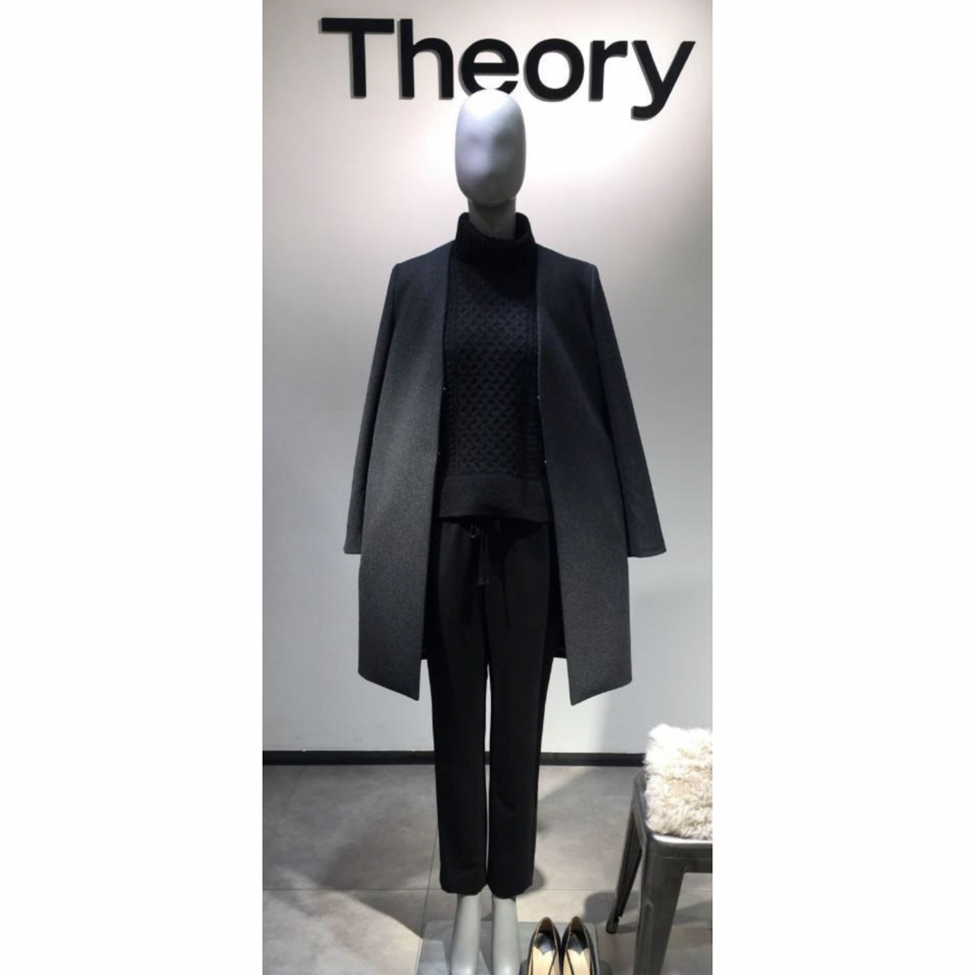 theory(セオリー)のtheory ノーカラーコート　ブラック レディースのジャケット/アウター(ロングコート)の商品写真