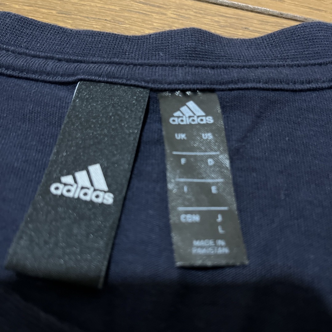 adidas(アディダス)のadidasTシャツL メンズのトップス(Tシャツ/カットソー(半袖/袖なし))の商品写真