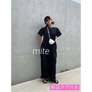 【新品未使用】mite（ミテ） mamagirlコラボ Vスリ−ブサロペット(サロペット/オーバーオール)