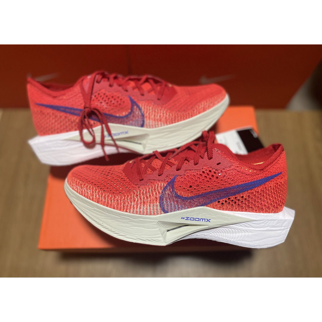 NIKE - 【新品未着用】ナイキ ヴェイパーフライネクスト%3 25cm NIKE - 【新品未着用】ナイキ ヴェイパーフライネクスト%3 25cm