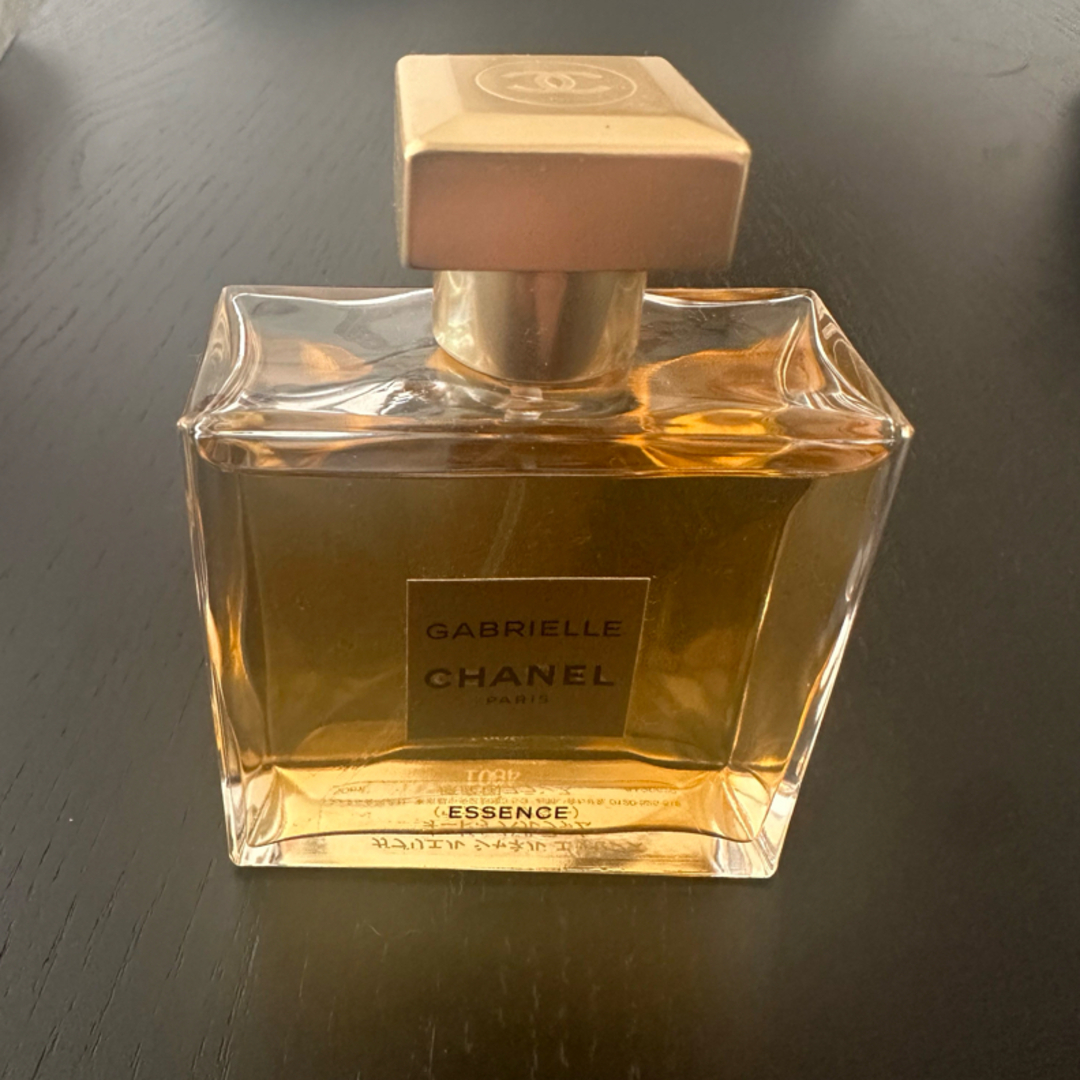 CHANEL(シャネル)のシャネル ガブリエル オードパルファム 50ml コスメ/美容の香水(ユニセックス)の商品写真