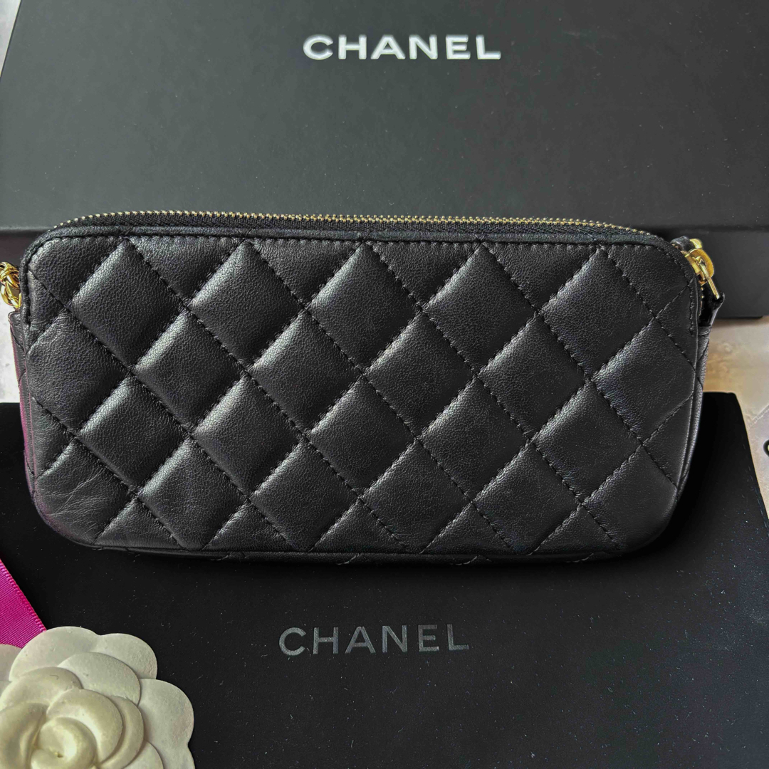 CHANEL - 専用☆CHANEL シャネル チェーンウォレット マトラッセ CHANEL - 専用☆CHANEL シャネル チェーンウォレット マトラッセ