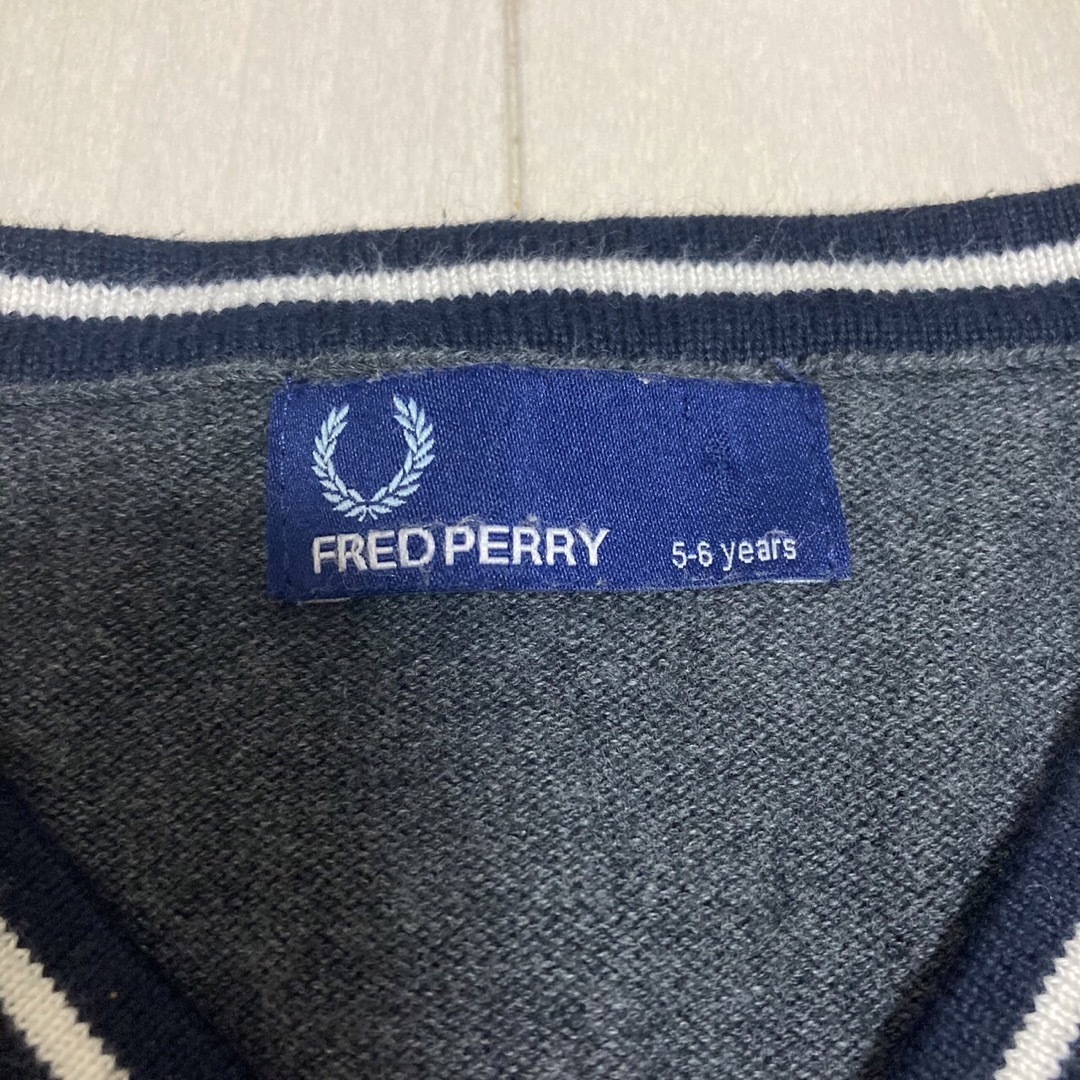 FRED PERRY(フレッドペリー)のフレッドペリーカーディガン キッズ/ベビー/マタニティのキッズ服男の子用(90cm~)(カーディガン)の商品写真