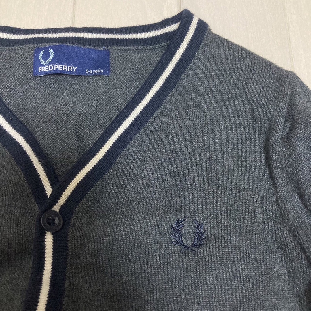 FRED PERRY(フレッドペリー)のフレッドペリーカーディガン キッズ/ベビー/マタニティのキッズ服男の子用(90cm~)(カーディガン)の商品写真