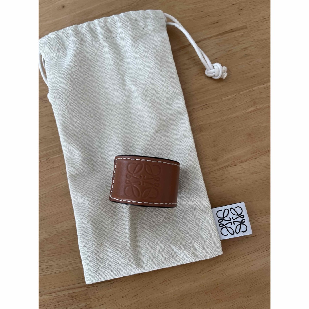LOEWEスモールスラップブレスレット キャメルタン LOEWEスモールスラップブレスレット キャメルタン