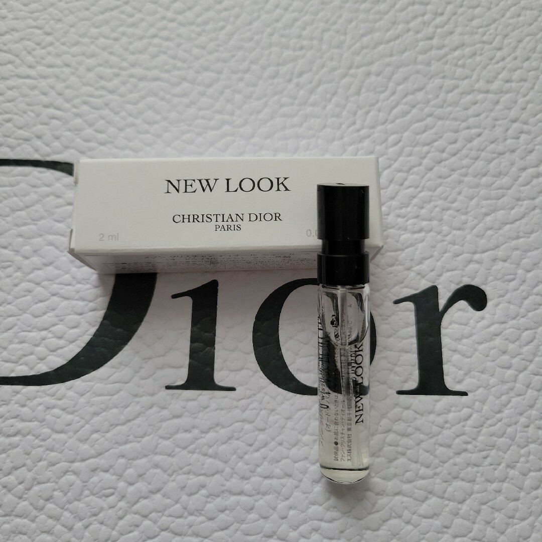 Christian Dior(クリスチャンディオール)のディオール　ニュールック　サンプル コスメ/美容の香水(ユニセックス)の商品写真