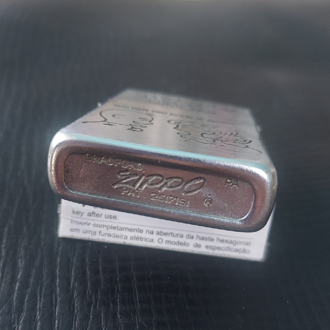 ZIPPO(ジッポー)のZIPPO VIETNAM チャーリーブラウン メンズのファッション小物(タバコグッズ)の商品写真