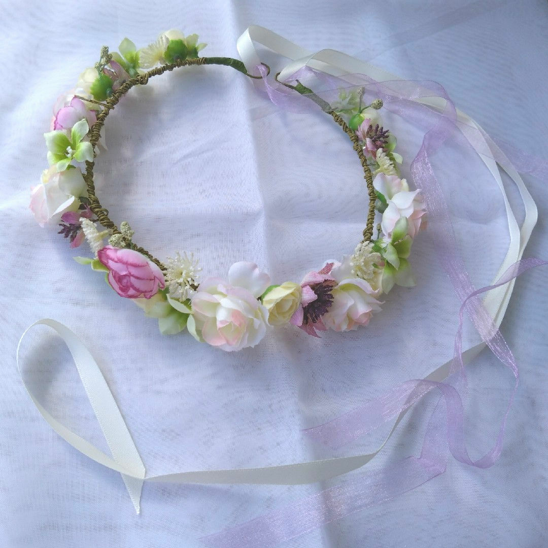 花かんむり　ウエディング ハンドメイドのウェディング(ヘッドドレス/ドレス)の商品写真