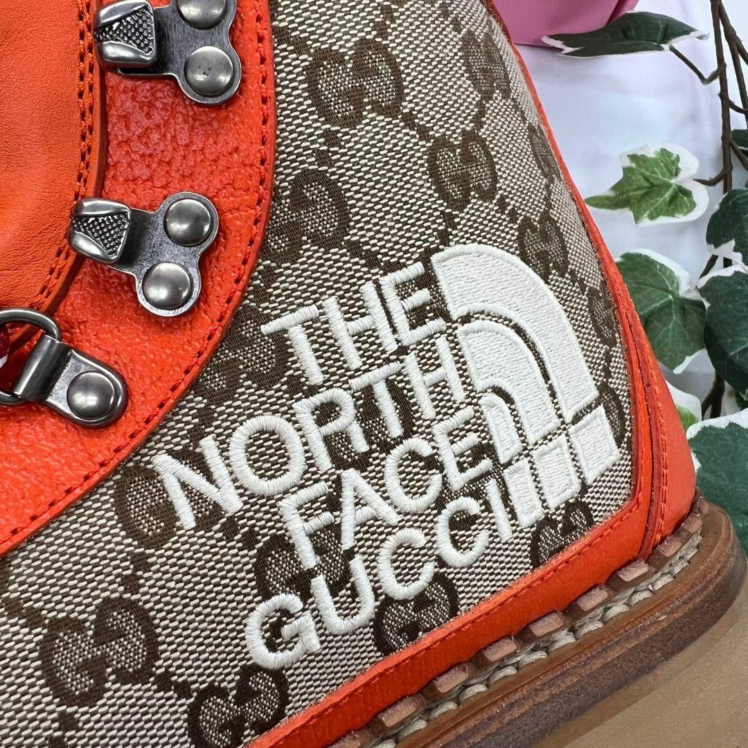 Gucci(グッチ)のグッチ ノースフェイス　679914 ブーツ オレンジ　ベージュ GGキャンバス メンズの靴/シューズ(ブーツ)の商品写真