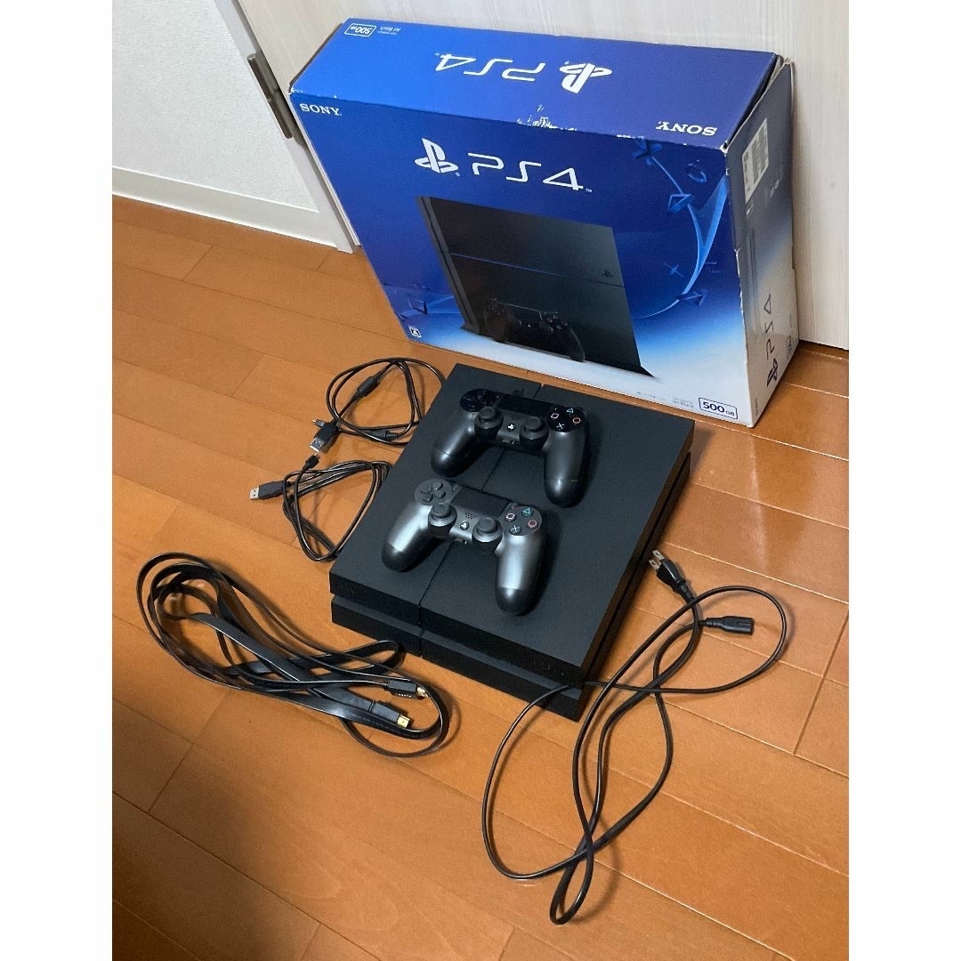 SONY(ソニー)のSONY PlayStation4 本体 CUH-1200AB01＋ｿﾌﾄ1本 エンタメ/ホビーのゲームソフト/ゲーム機本体(家庭用ゲーム機本体)の商品写真