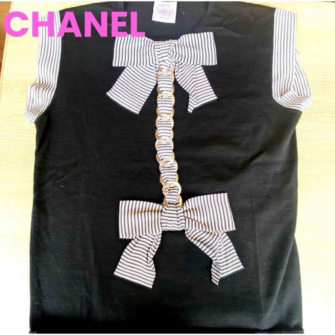 CHANEL(シャネル)のCHANEL シャネル　トップス　リボン　カットソー　38　入手困難 レディースのトップス(Tシャツ(半袖/袖なし))の商品写真