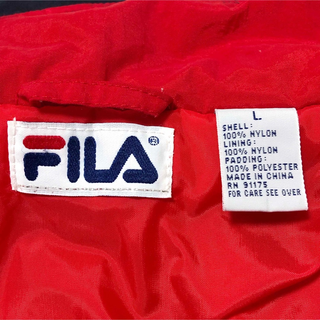 FILA(フィラ)の【美品】ヴィンテージ　90s FILA ロゴ刺繍 ナイロンジャケット　ダウン メンズのジャケット/アウター(ナイロンジャケット)の商品写真