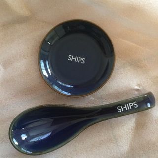 シップス(SHIPS)のシップス　波佐見焼　ノベルティ　陶器　レンゲと小皿セット　非売品新品未使用　限定(食器)