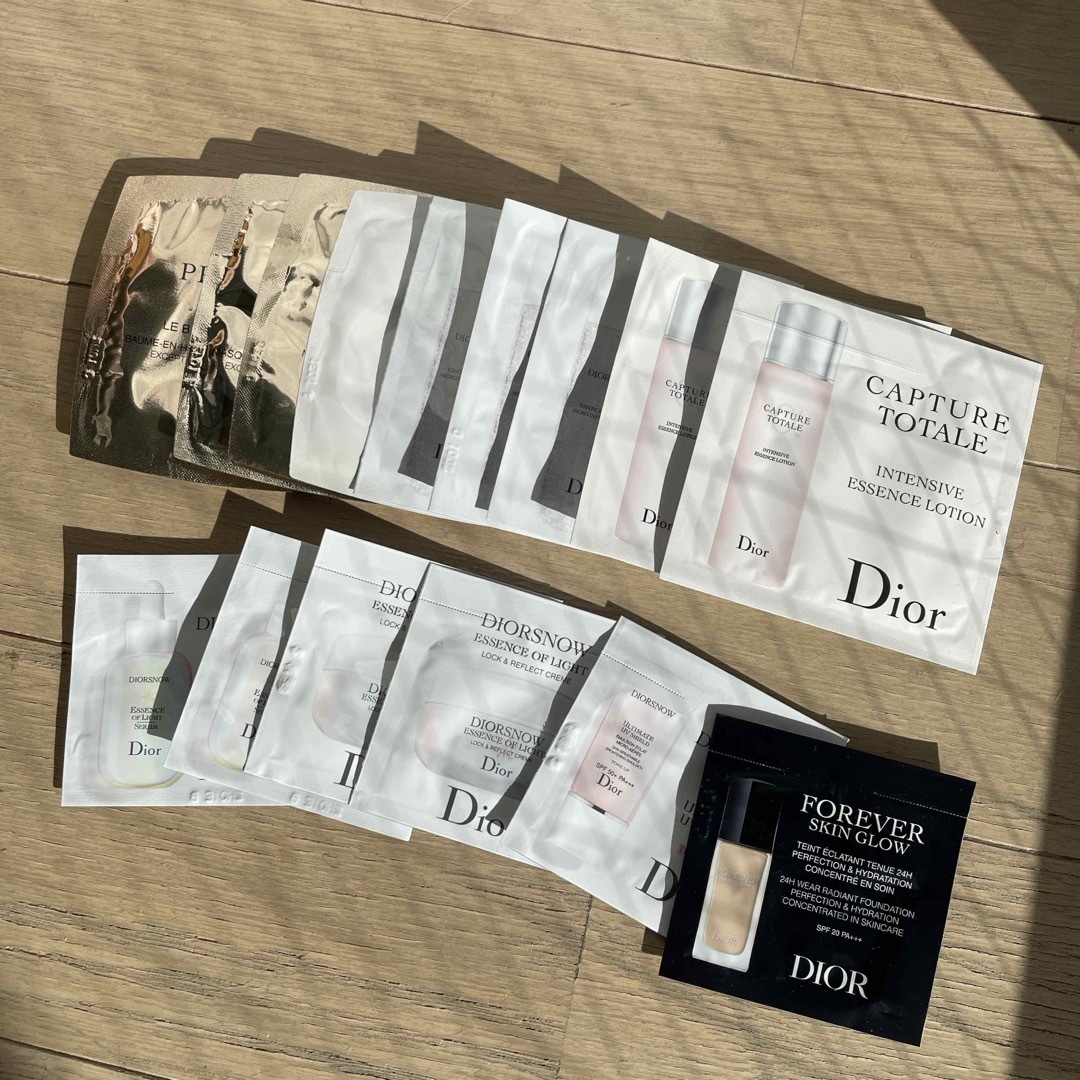 Dior(ディオール)のDior サンプル コスメ/美容のキット/セット(サンプル/トライアルキット)の商品写真