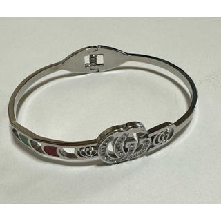 Gucci - GUCCI グッチ 1Pダイヤ ピアス ネックレス ブレスレットの通販 Gucci - GUCCI グッチ 1Pダイヤ ピアス ネックレス ブレスレットの通販