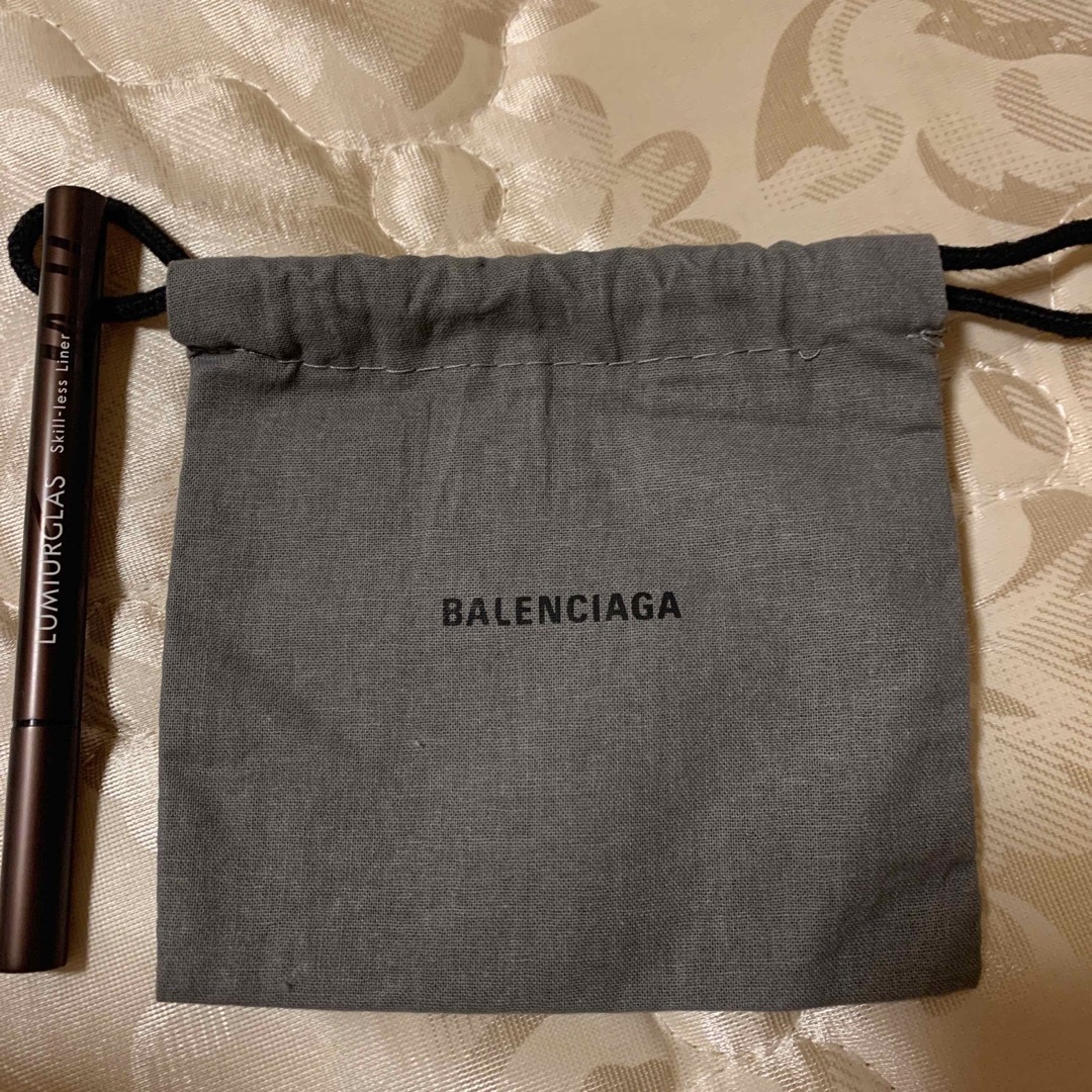 Balenciaga(バレンシアガ)のバレンシアガ　巾着 レディースのファッション小物(ポーチ)の商品写真