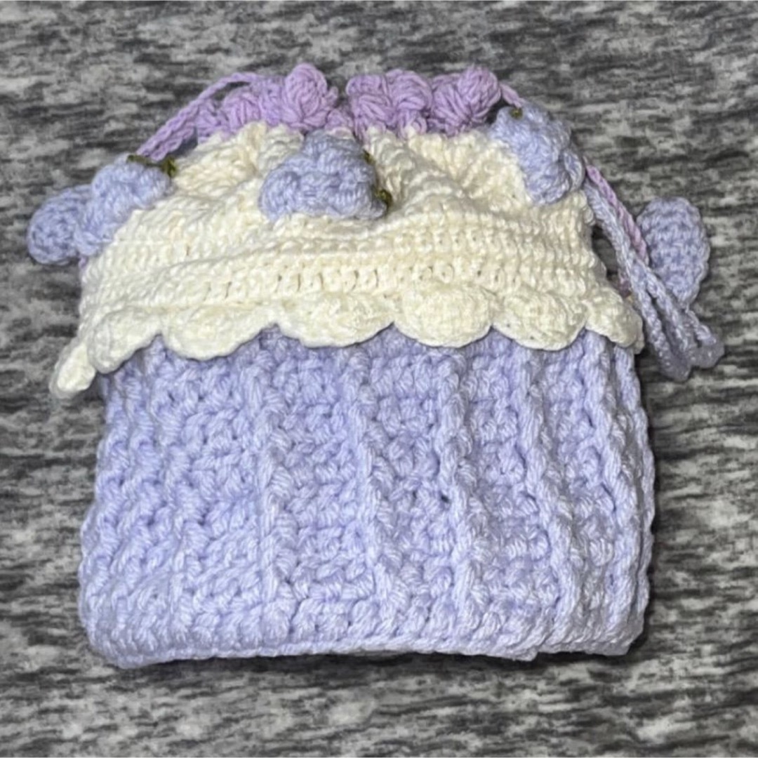 ハンドメイド ぶどう 巾着 バック かぎ編み ハンドメイドのファッション小物(バッグ)の商品写真