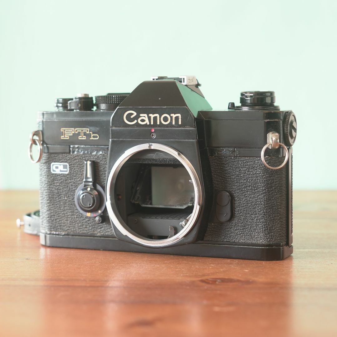 完動品◎CANON FTb-N ブラック ボディ フィルムカメラ #148 完動品◎CANON FTb-N ブラック ボディ フィルムカメラ #148