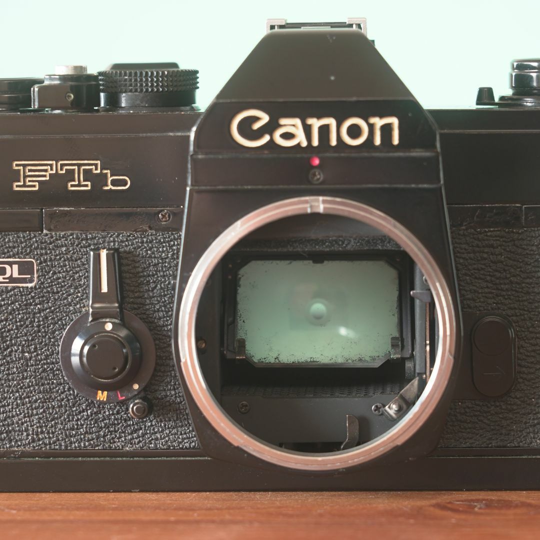完動品◎CANON FTb-N ブラック ボディ フィルムカメラ #148 完動品◎CANON FTb-N ブラック ボディ フィルムカメラ #148