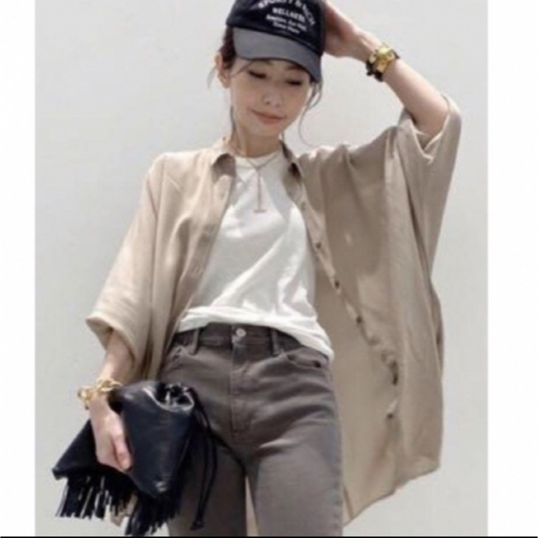 L'Appartement DEUXIEME CLASSE(アパルトモンドゥーズィエムクラス)のL'appartement  Dolmansleeve Sheer Blouse レディースのトップス(シャツ/ブラウス(長袖/七分))の商品写真