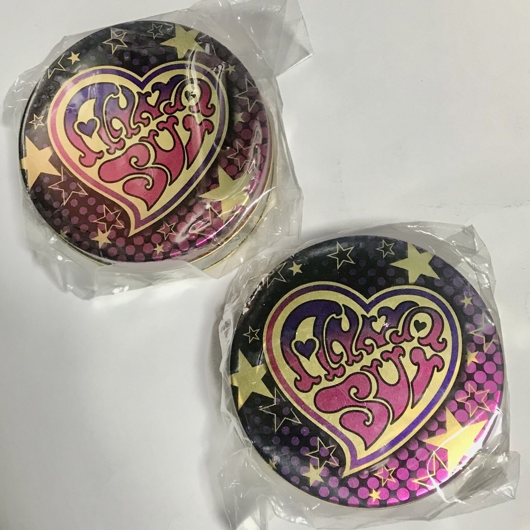 ANNA SUI(アナスイ)のアナスイ ❤︎ハートロゴ ギフト缶BOX❤︎2点セット❤︎ギフトBOX❤︎ インテリア/住まい/日用品のインテリア小物(小物入れ)の商品写真