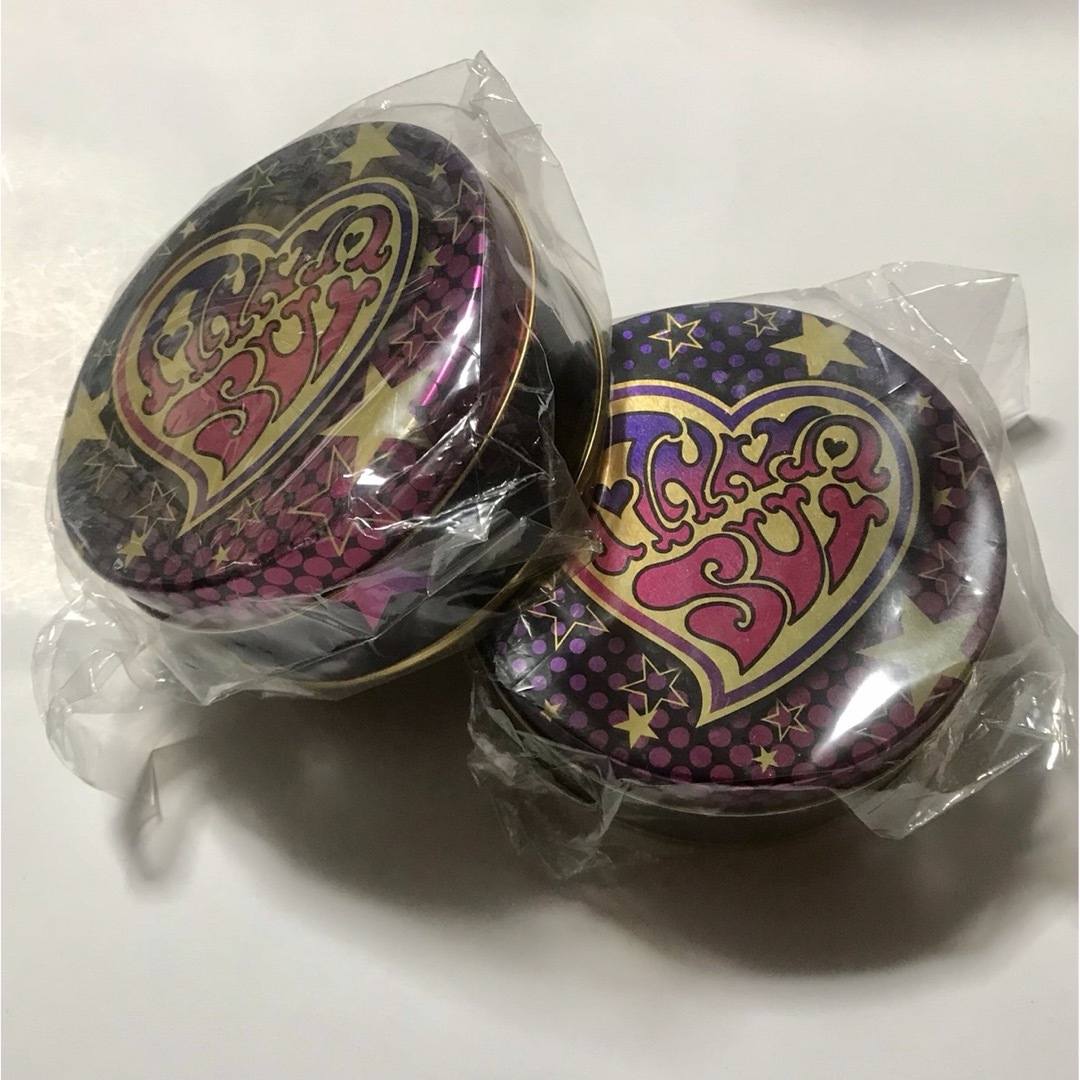 ANNA SUI(アナスイ)のアナスイ ❤︎ハートロゴ ギフト缶BOX❤︎2点セット❤︎ギフトBOX❤︎ インテリア/住まい/日用品のインテリア小物(小物入れ)の商品写真