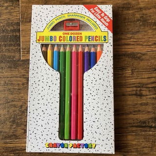 色鉛筆　イタリア　ミラノ　12色　新品未使用　鉛筆削り付き(色鉛筆)