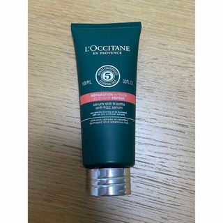 ロクシタン(L'OCCITANE)のロクシタン　ヘアミルクセラム(トリートメント)