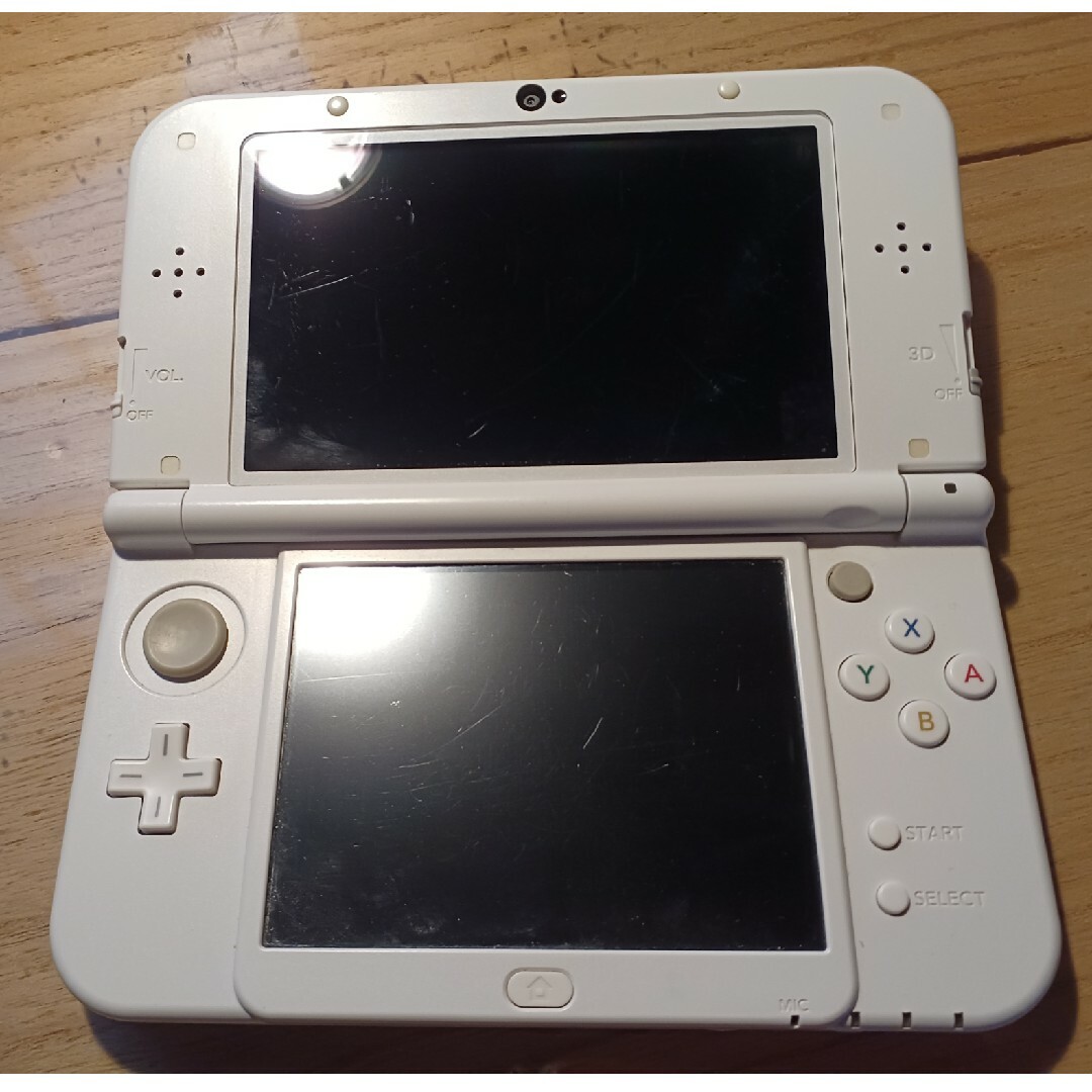 ニンテンドー3DS(ニンテンドー3DS)の3DSll 本体 エンタメ/ホビーのゲームソフト/ゲーム機本体(家庭用ゲーム機本体)の商品写真