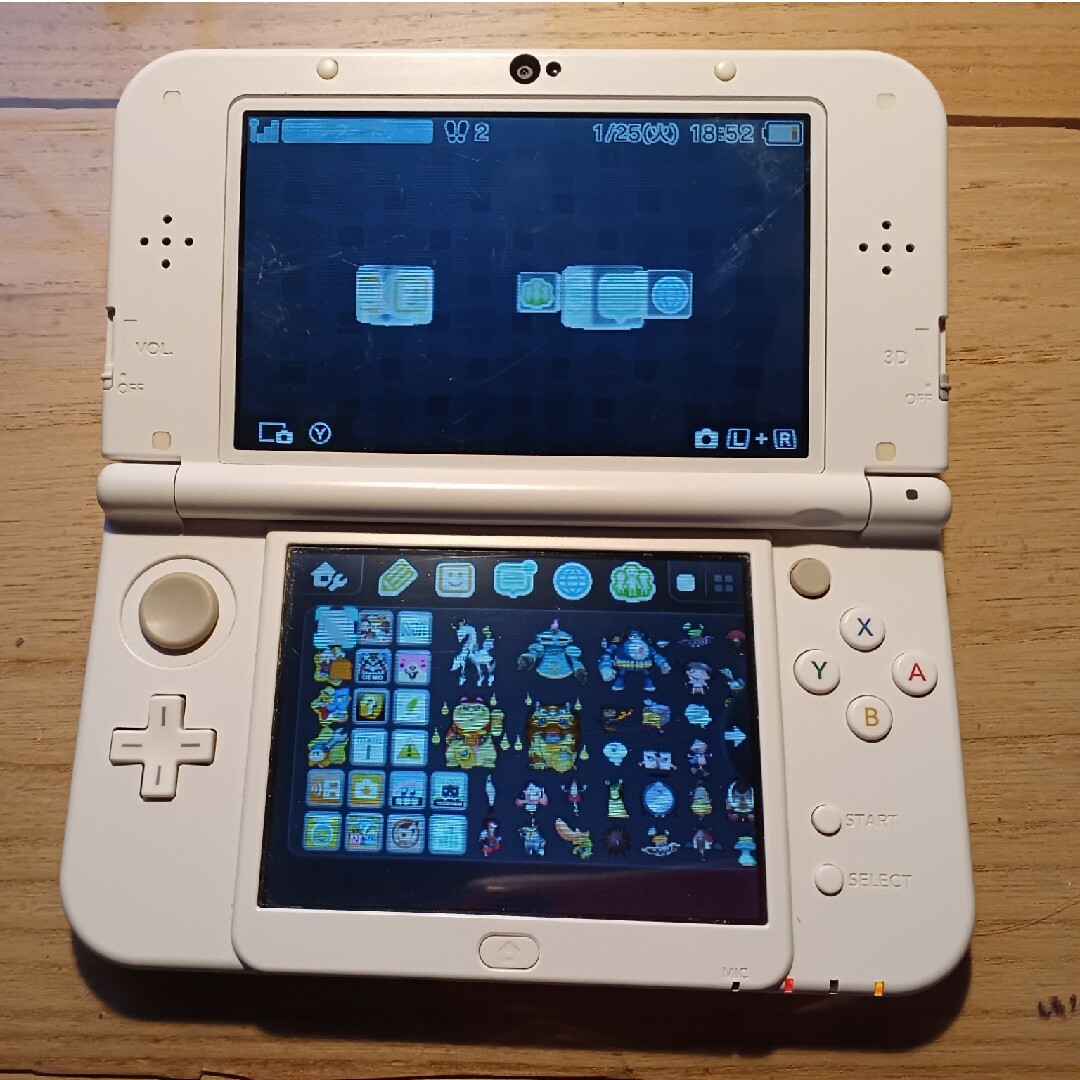 ニンテンドー3DS(ニンテンドー3DS)の3DSll 本体 エンタメ/ホビーのゲームソフト/ゲーム機本体(家庭用ゲーム機本体)の商品写真