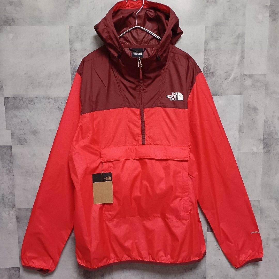 THE NORTH FACE(ザノースフェイス)の✨新品タグ付き✨ THE NORTH FACE メンズ ウィンドブレーカー L メンズのジャケット/アウター(ナイロンジャケット)の商品写真