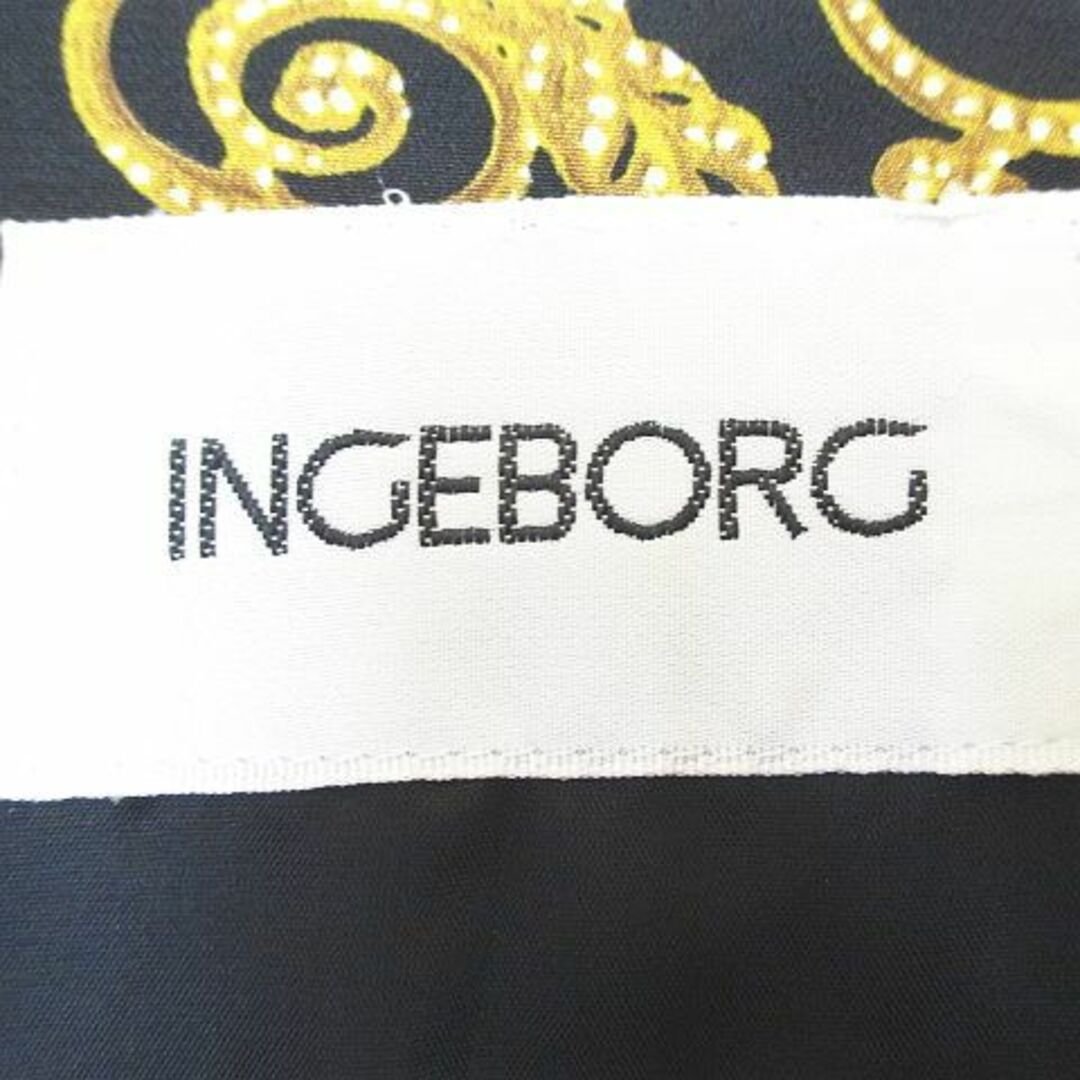 INGEBORG(インゲボルグ)のインゲボルグ ノーカラージャケット キルティング 薄手 ショート丈 黒 ブラック レディースのジャケット/アウター(その他)の商品写真