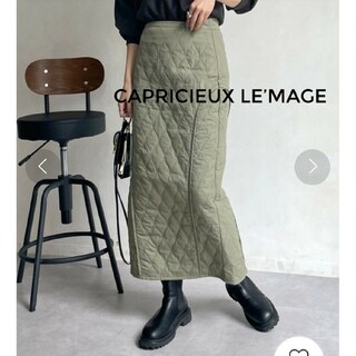 カプリシューレマージュ(CAPRICIEUX LE'MAGE)の美品 カプリシューレマージュ キルトナロースカート 36 カーキ(ロングスカート)