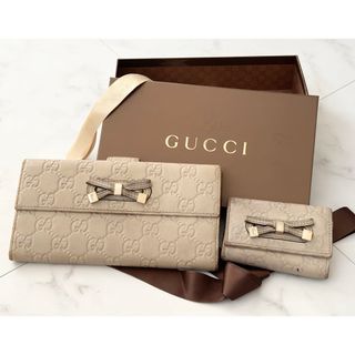 Gucci - 美品✨ 現行 グッチ GGマトラッセ キルティング 2つ折り財布