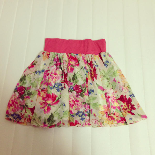 MERCURYDUO(マーキュリーデュオ)のMERCURY DUO♡花柄スカート♡ レディースのスカート(ミニスカート)の商品写真