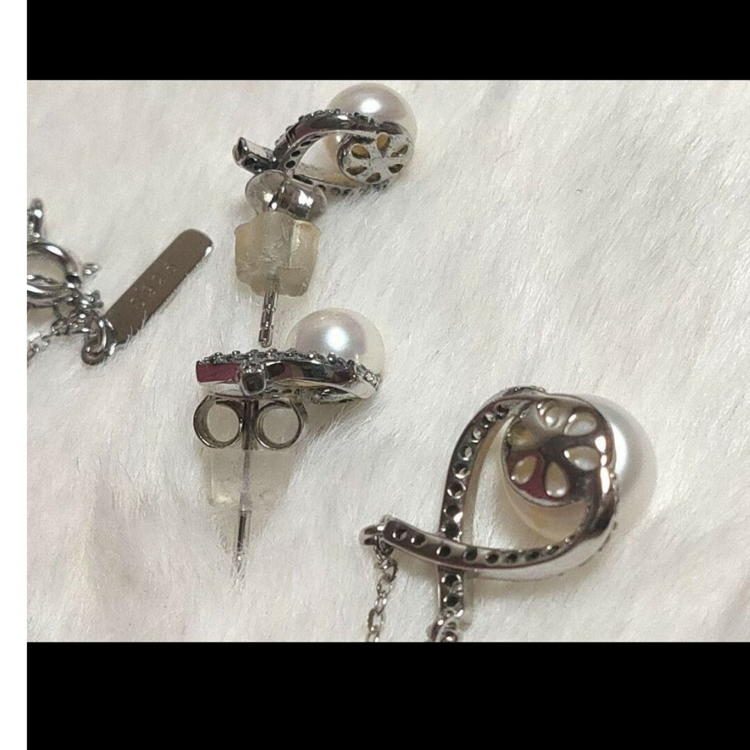 美品　白蝶真珠　パールネックレスピアスセット SILVER925　シルバー レディースのアクセサリー(ネックレス)の商品写真