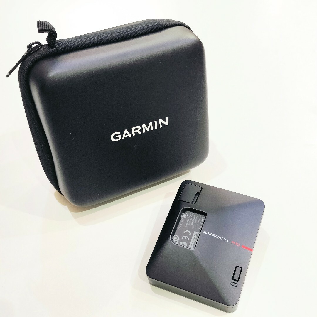 GARMIN(ガーミン)のGARMIN　ガーミン　ポータブル 弾道測定器　Approach R10 スポーツ/アウトドアのゴルフ(その他)の商品写真