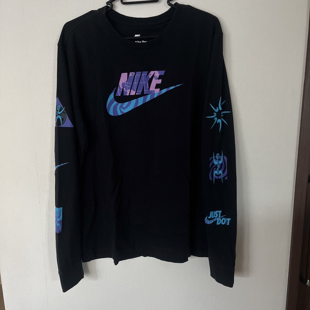 NIKE(ナイキ)のNIKE ロングTシャツ メンズのトップス(Tシャツ/カットソー(七分/長袖))の商品写真